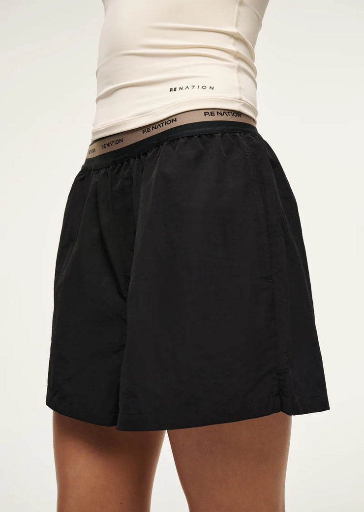 Avant Short Black