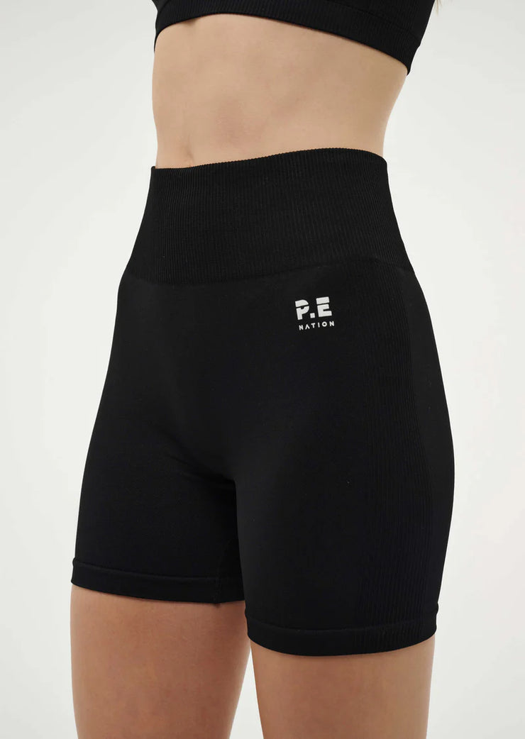 Restore Seamless 5" Bike Short Black