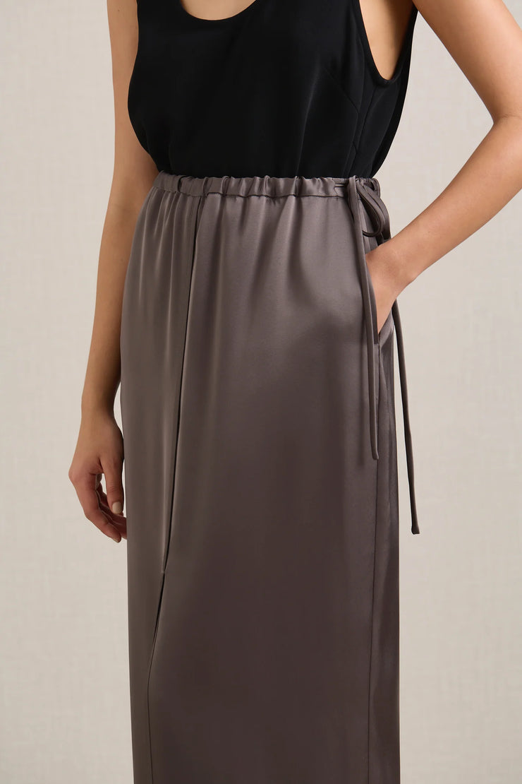 The Kindell Skirt Graphite