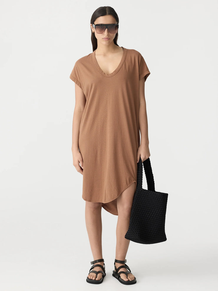 Boxy T.Shirt Dress w/tail ll Argan