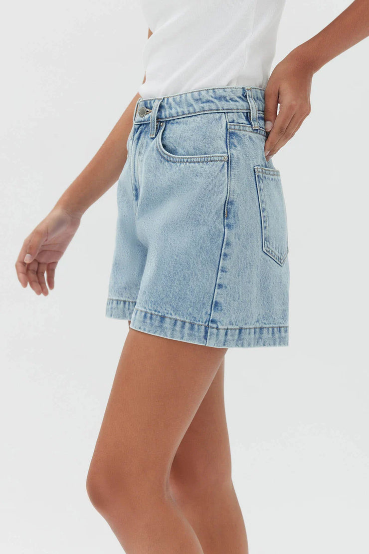 Boxy Denim Short Light Stone