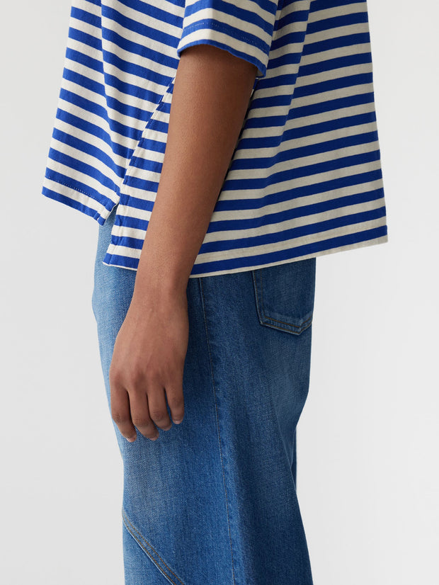 Stripe Side Step S/S T.Shirt Nat/Cobalt