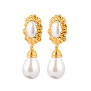 Sandy Earrings Shell Pearl