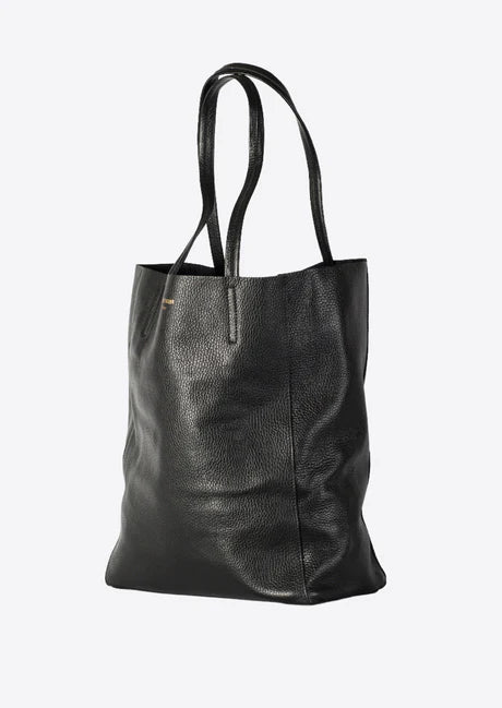 Jillian Pebbled Leather Bag Black