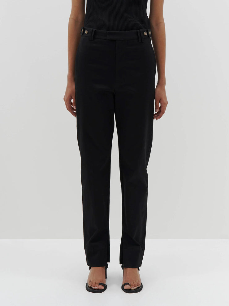 Straight Leg Tapered Pant Black